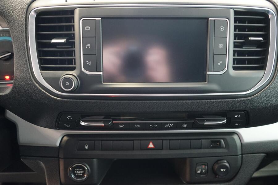 Opel Zafira-e vaihtoauto