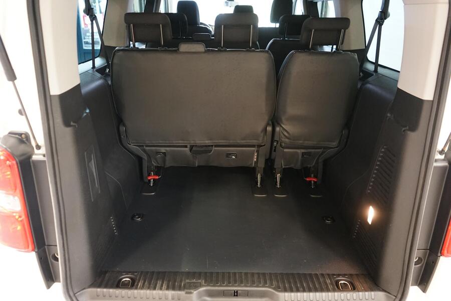 Opel Zafira-e vaihtoauto