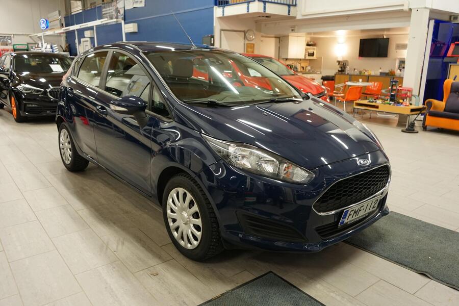 Ford Fiesta vaihtoauto