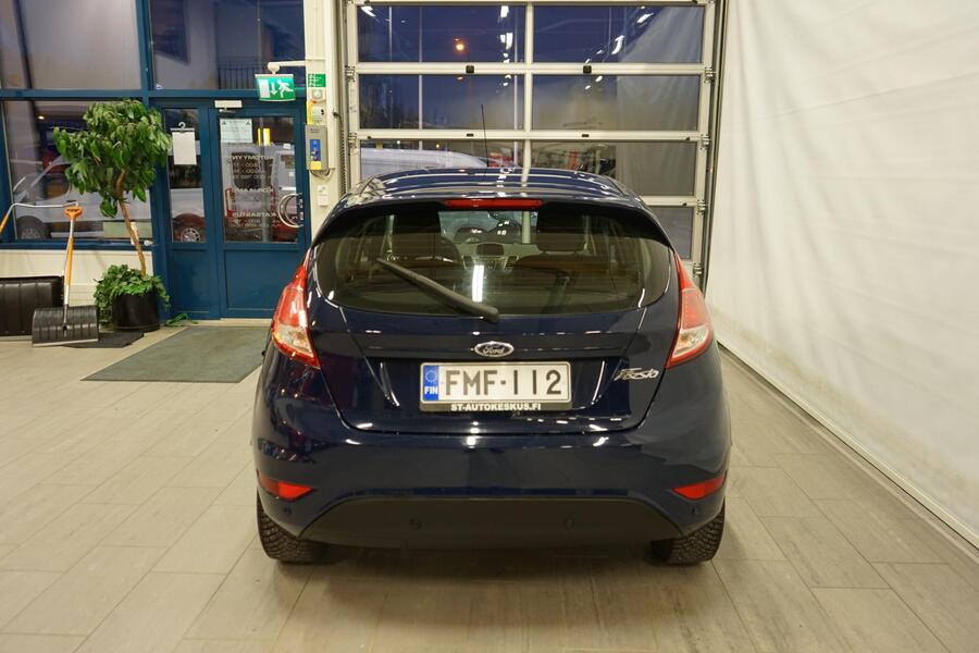 Ford Fiesta vaihtoauto