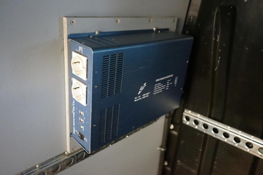 Nissan NV400 vaihtoauto