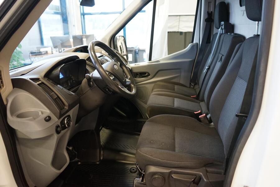 Ford Transit vaihtoauto