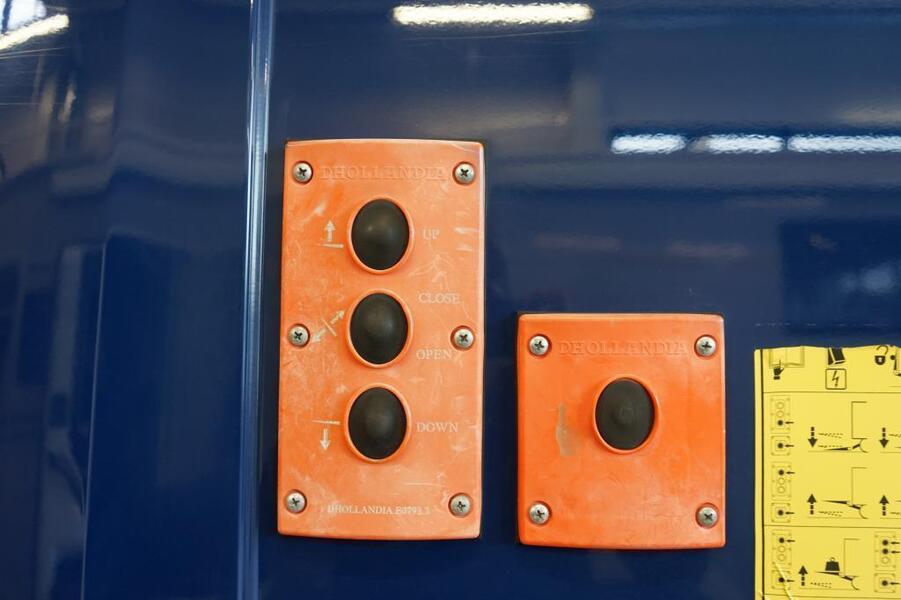 Nissan NV400 vaihtoauto