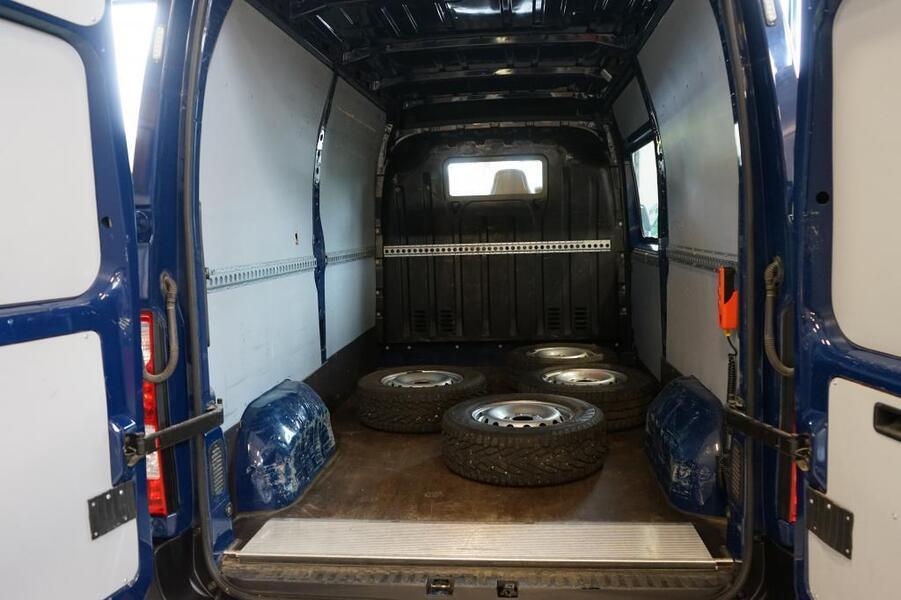 Nissan NV400 vaihtoauto