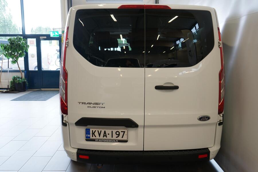 Ford Transit Custom vaihtoauto
