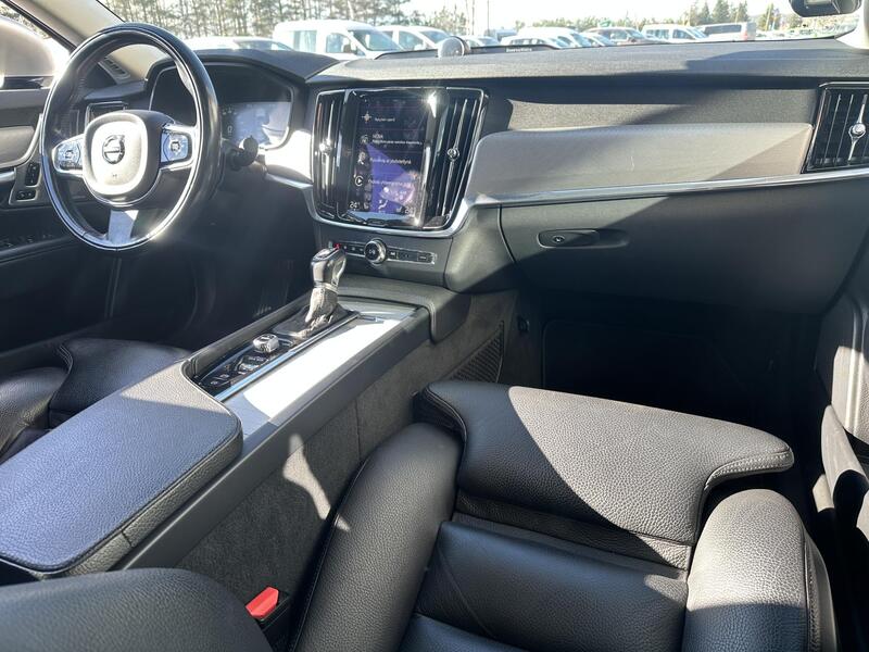 Volvo S90 vaihtoauto