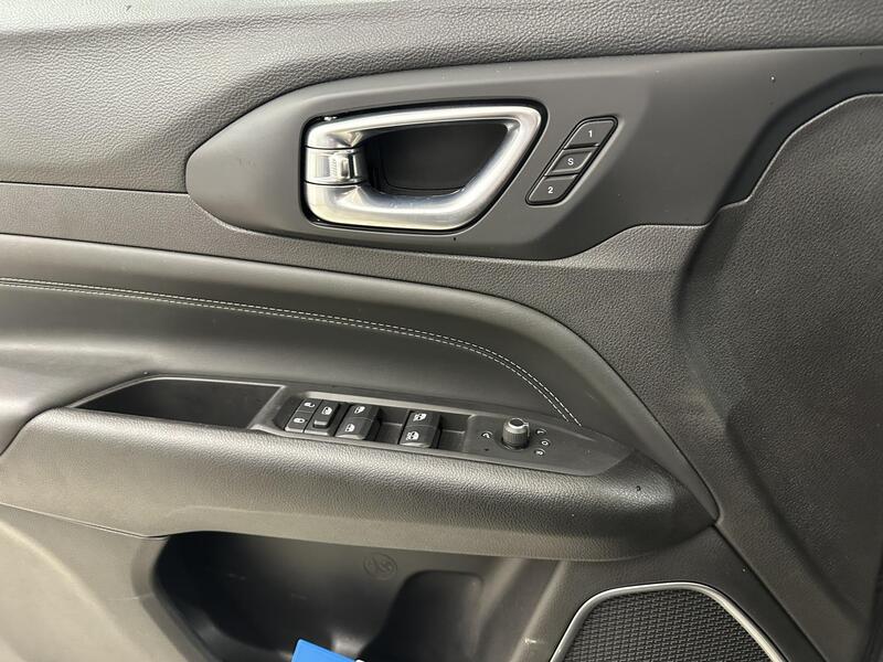 Jeep Compass vaihtoauto