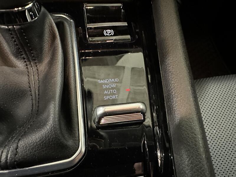 Jeep Compass vaihtoauto