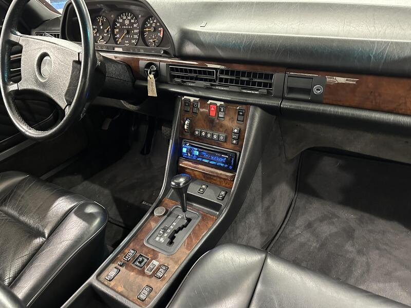 Mercedes-Benz 420 vaihtoauto