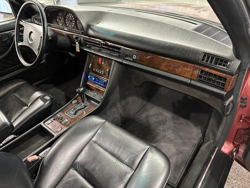 Mercedes-Benz 420 vaihtoauto