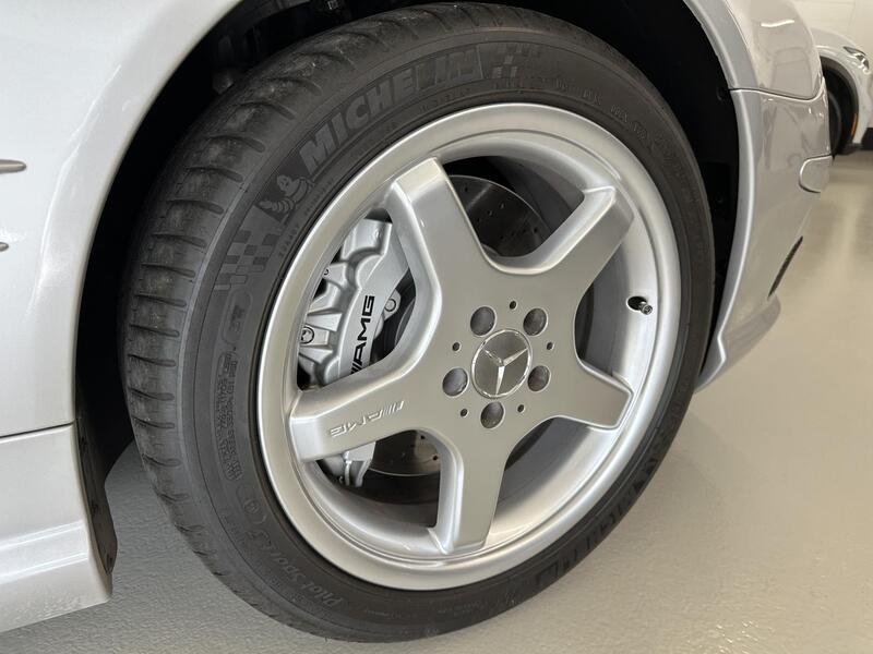 Mercedes-Benz SL vaihtoauto