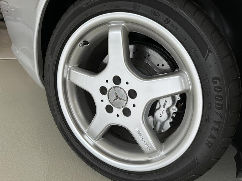 Mercedes-Benz SL vaihtoauto