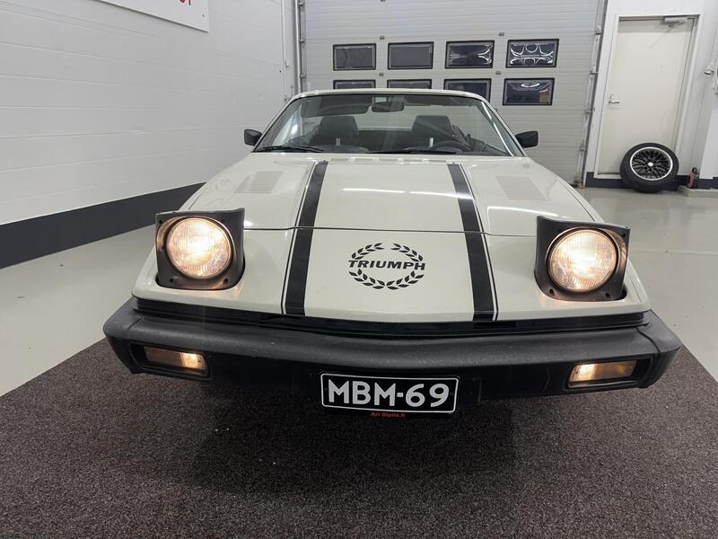 Triumph TR vaihtoauto