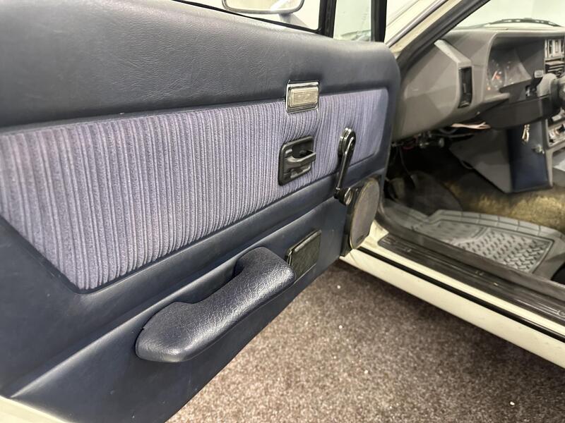 Triumph TR vaihtoauto