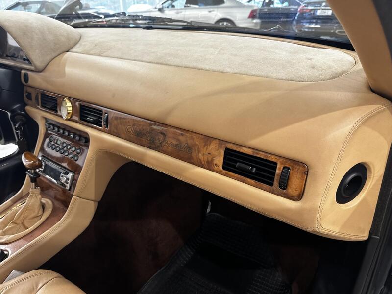 Maserati Quattroporte vaihtoauto