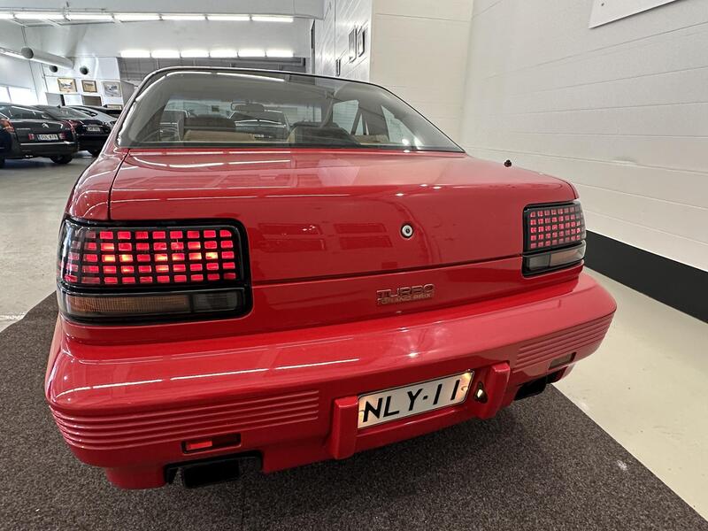 Pontiac Grand Prix vaihtoauto