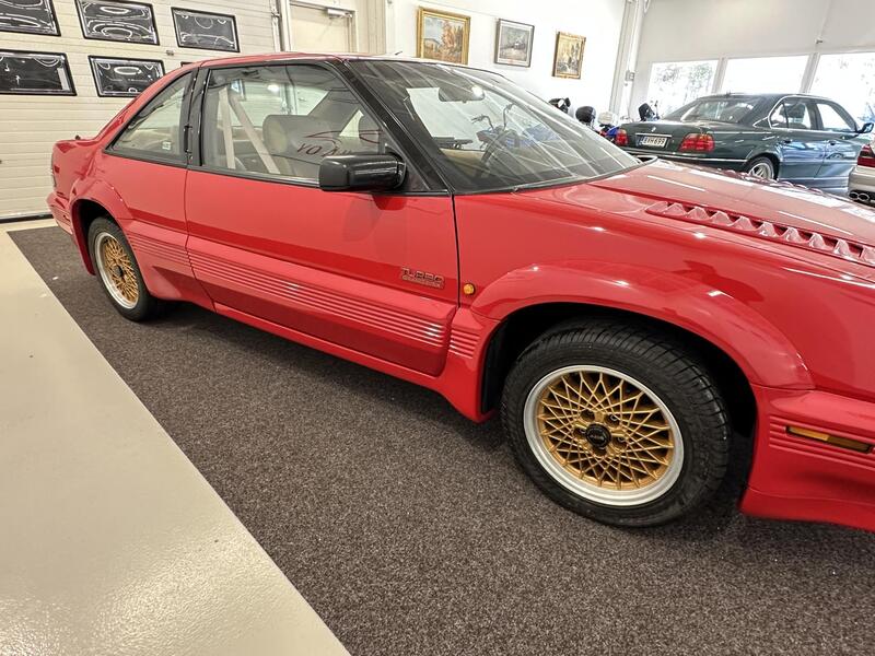 Pontiac Grand Prix vaihtoauto