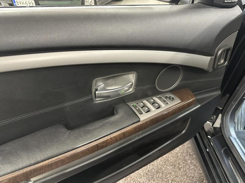 BMW 730 vaihtoauto