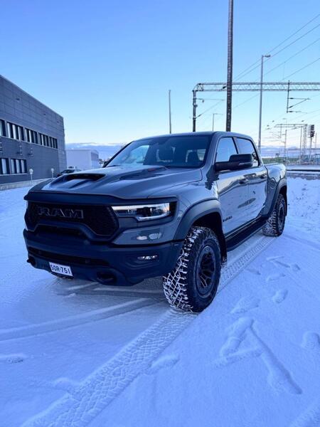 Dodge Ram vaihtoauto