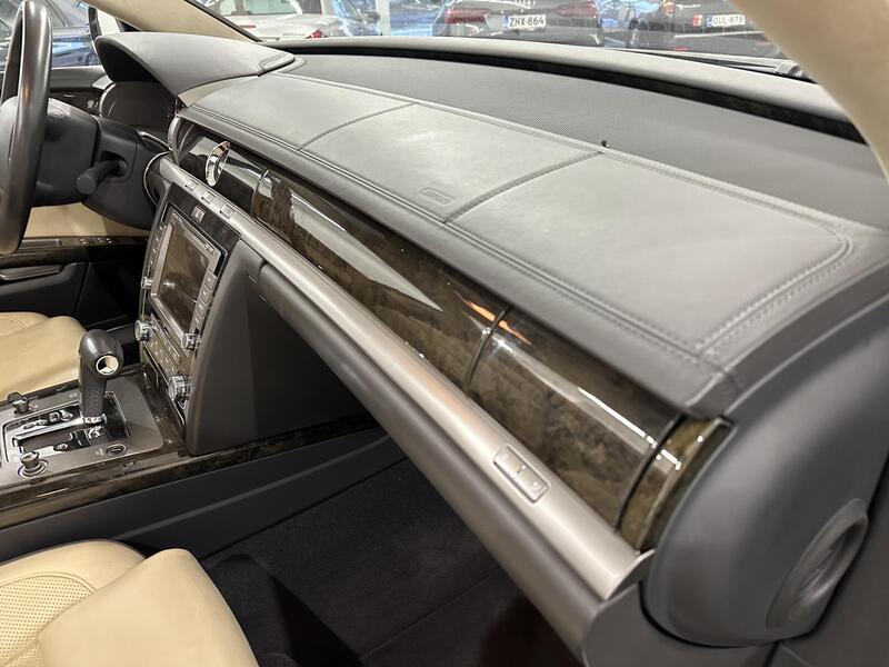 Volkswagen Phaeton vaihtoauto