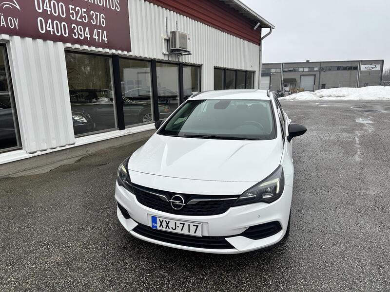 Opel Astra vaihtoauto