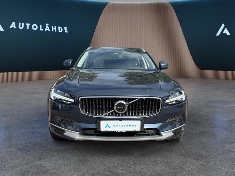Volvo V90 Cross Country vaihtoauto
