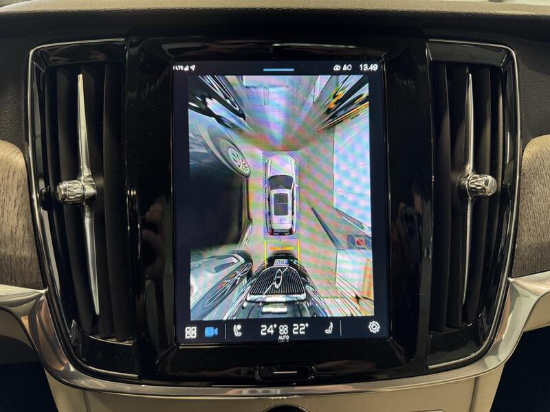 Volvo V90 Cross Country vaihtoauto