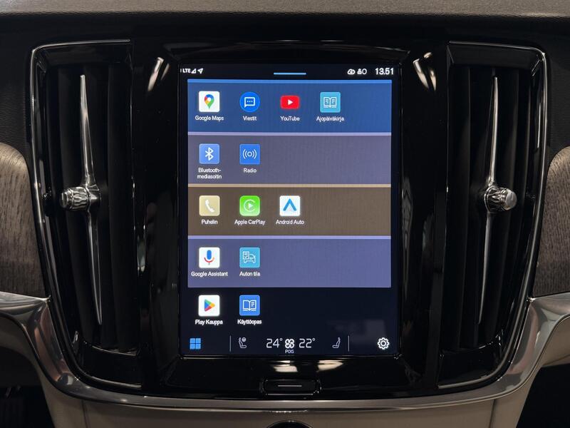 Volvo V90 Cross Country vaihtoauto