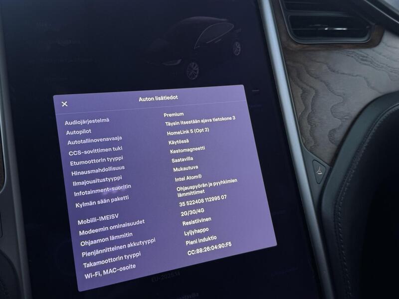 Tesla Model X vaihtoauto