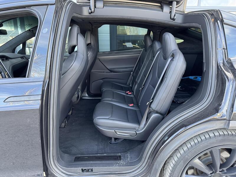 Tesla Model X vaihtoauto