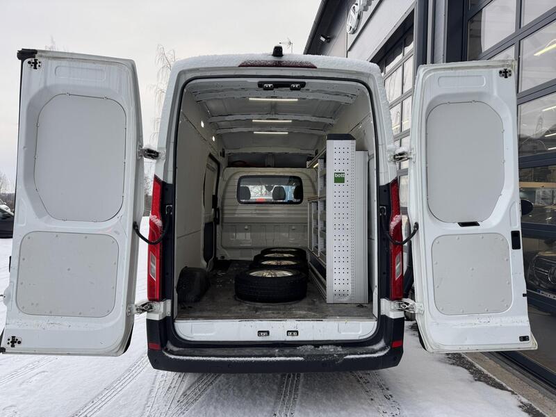 Maxus e-Deliver 9 vaihtoauto