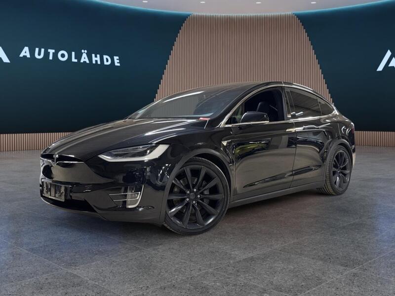 Tesla Model X vaihtoauto