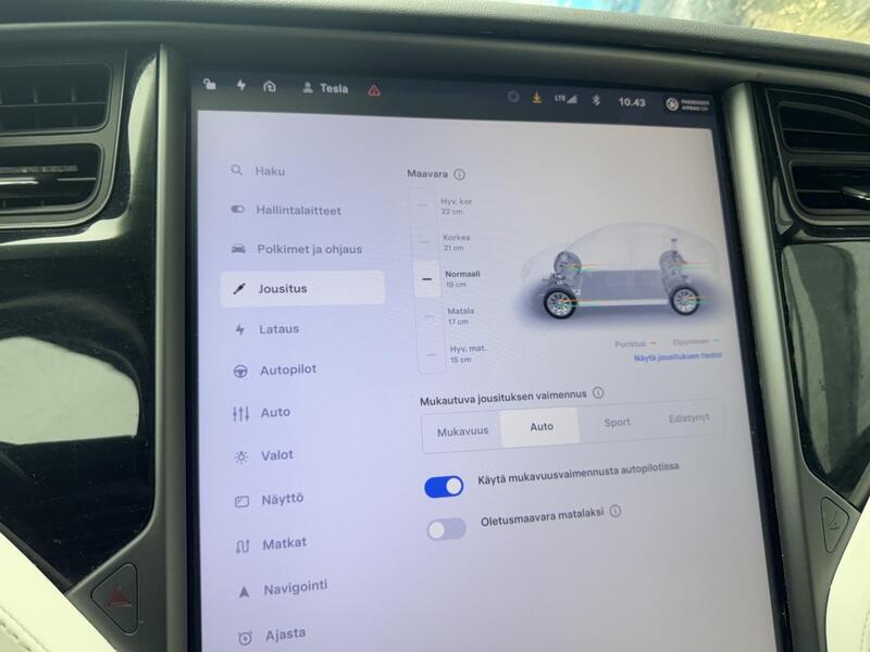Tesla Model X vaihtoauto