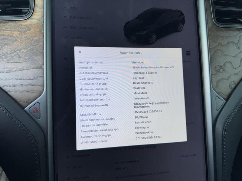 Tesla Model X vaihtoauto