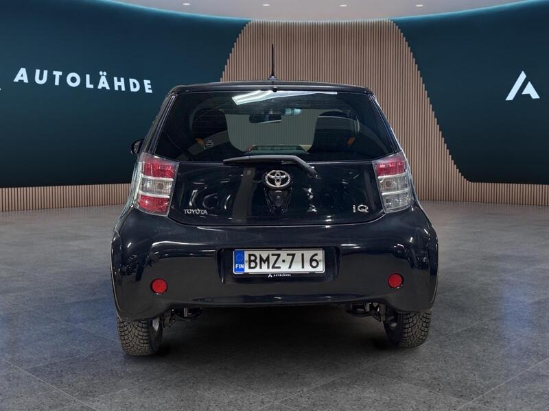 Toyota iQ vaihtoauto