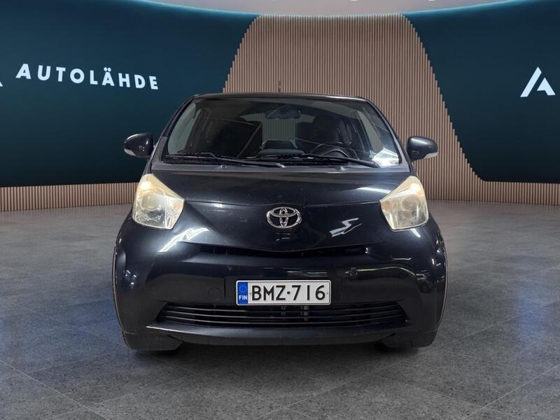 Toyota iQ vaihtoauto