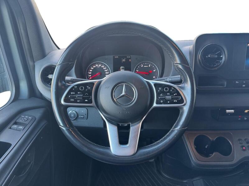 Mercedes-Benz Sprinter vaihtoauto