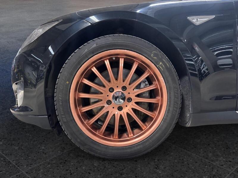 Tesla Model S vaihtoauto