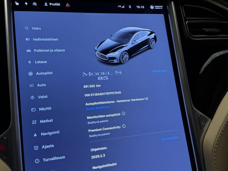 Tesla Model S vaihtoauto