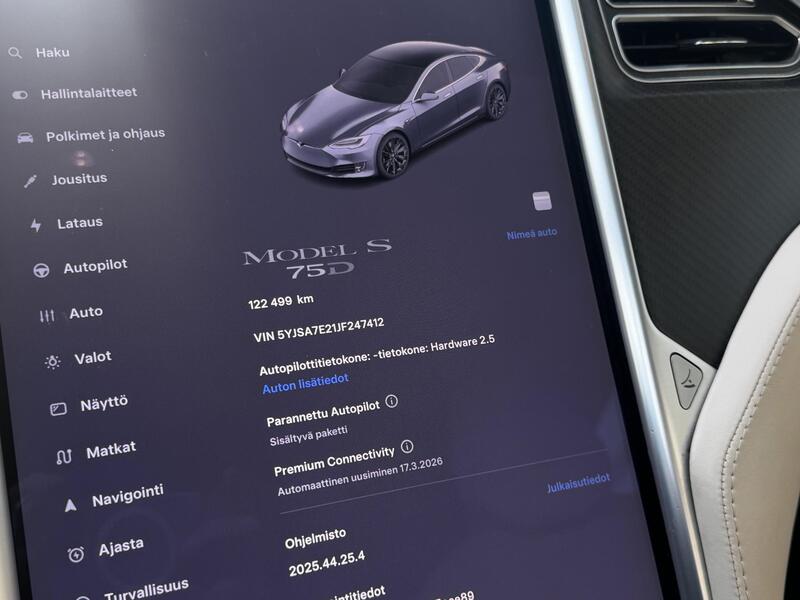 Tesla Model S vaihtoauto