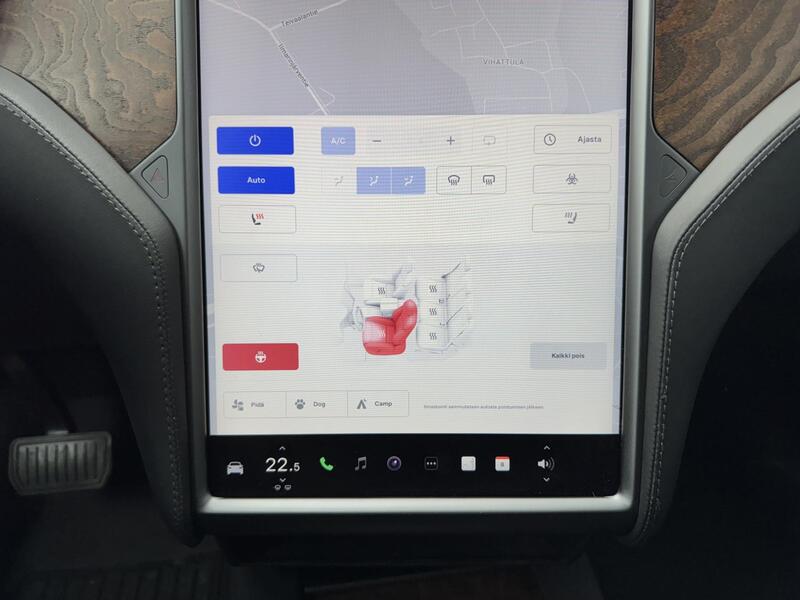 Tesla Model X vaihtoauto
