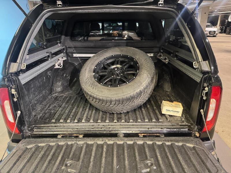 Mercedes-Benz X vaihtoauto