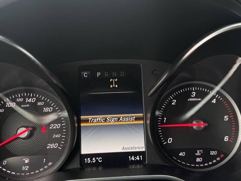 Mercedes-Benz X vaihtoauto