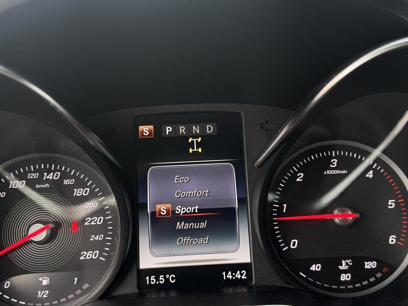 Mercedes-Benz X vaihtoauto