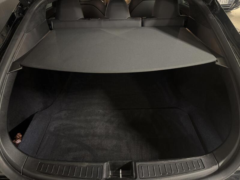 Tesla Model S vaihtoauto