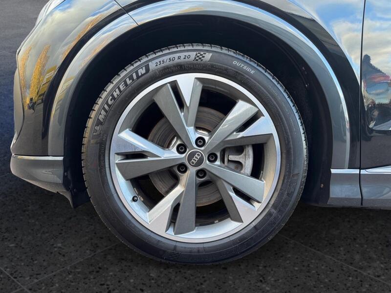 Audi Q4 e-tron vaihtoauto