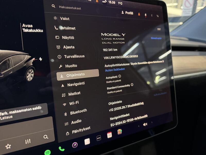 Tesla Model Y vaihtoauto