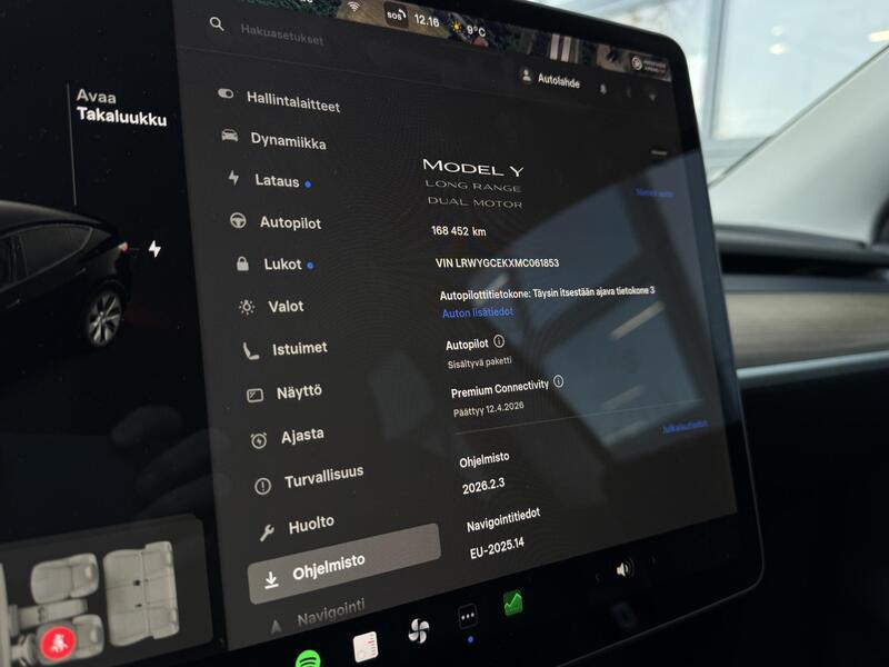 Tesla Model Y vaihtoauto