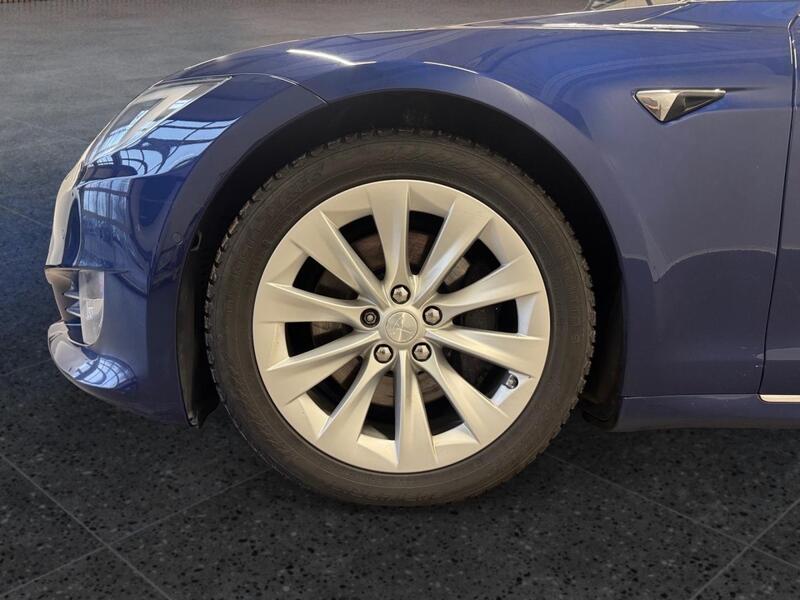 Tesla Model S vaihtoauto