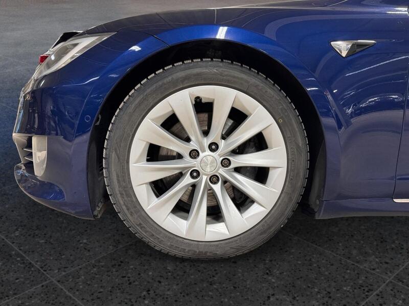 Tesla Model S vaihtoauto